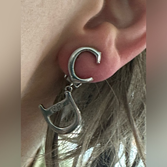 Christian Dior Clip On Earrings - Picture 10 of 11